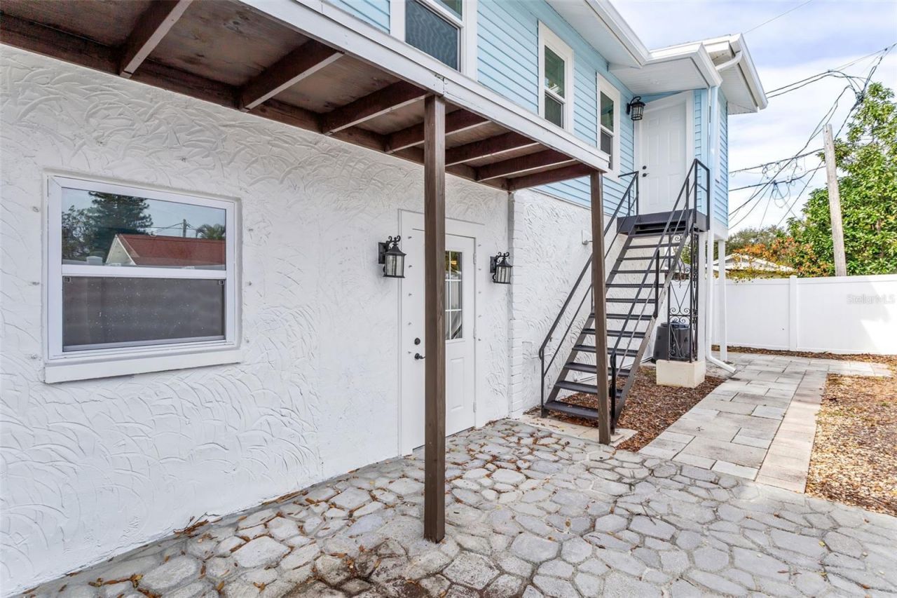 1159 35th Avenue N, Saint Petersburg, FL 33704 Photo