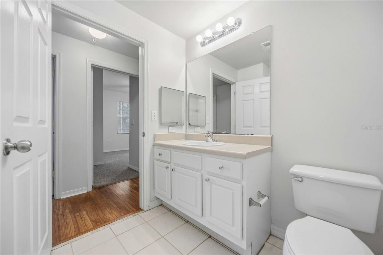 5721 Bentgrass Drive, Unit 20-104, Sarasota, FL 34235 Photo