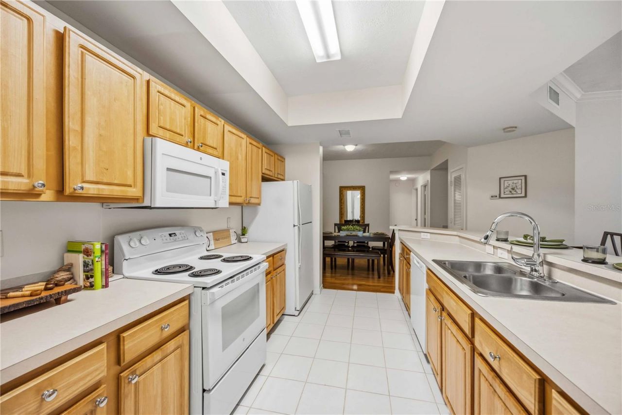 5721 Bentgrass Drive, Unit 20-104, Sarasota, FL 34235 Photo