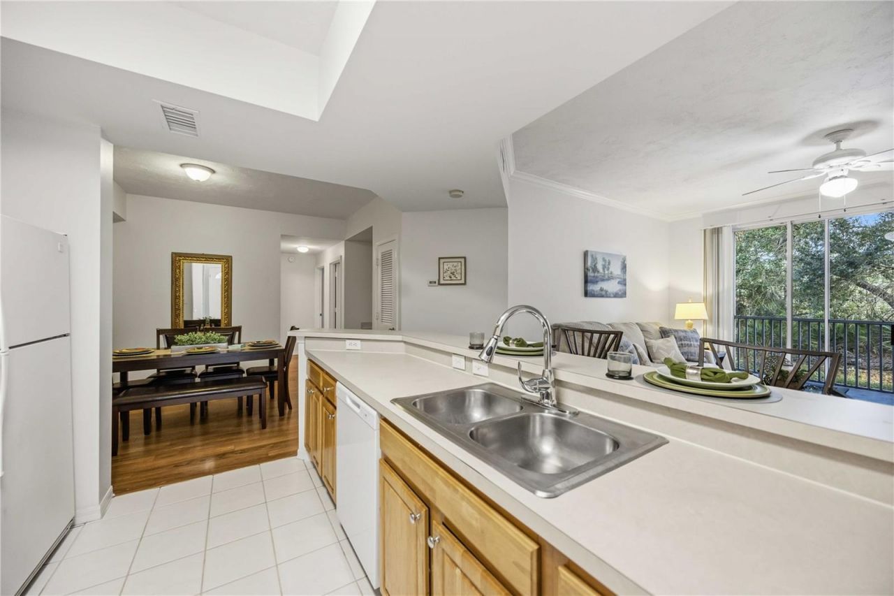 5721 Bentgrass Drive, Unit 20-104, Sarasota, FL 34235 Photo
