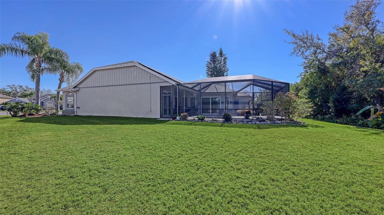 7501 52nd Terrace E, Bradenton, FL 34203 Photo