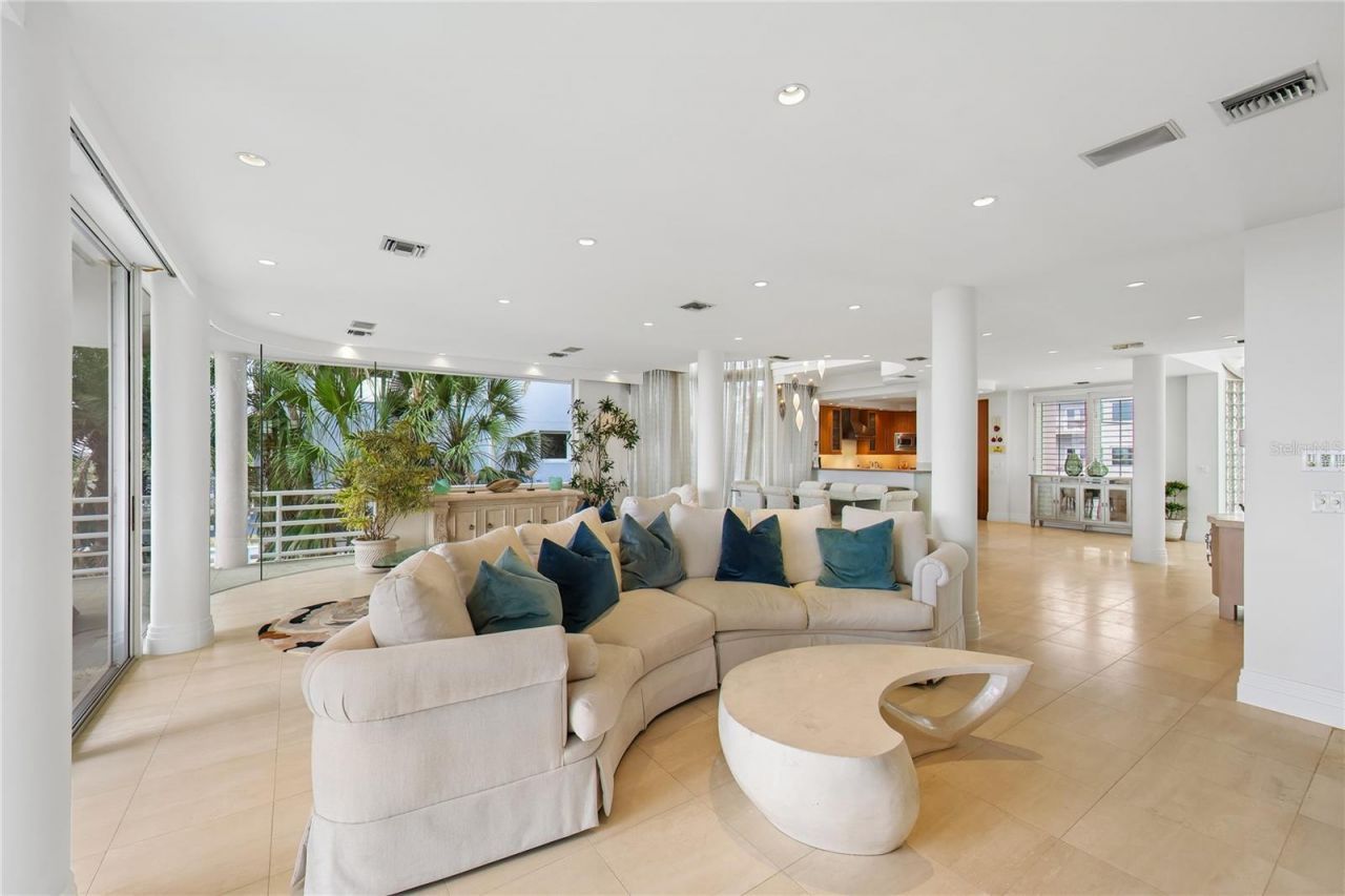 648 Beach Road, Sarasota, FL 34242 Photo