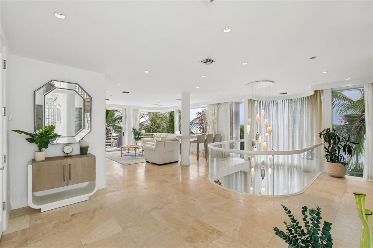 648 Beach Road, Sarasota, FL 34242 Photo