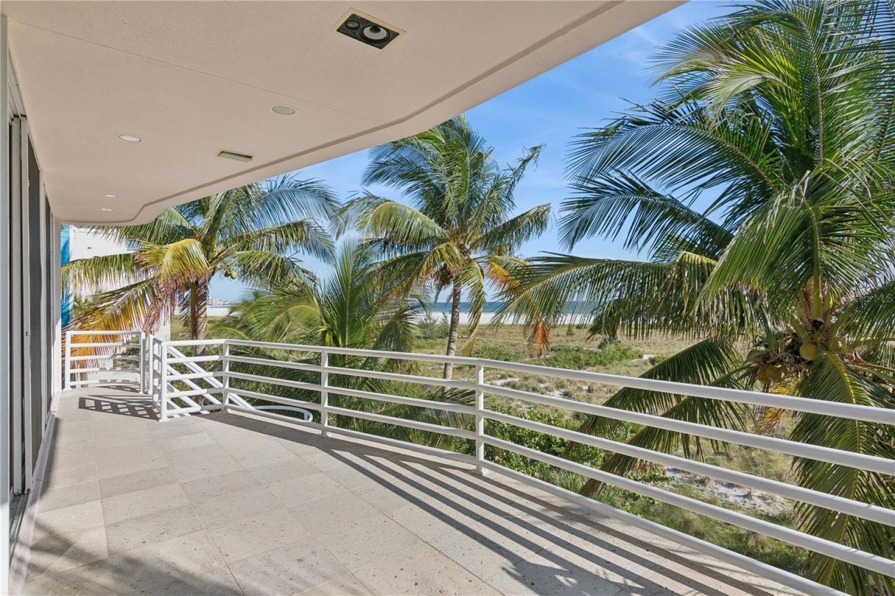 648 Beach Road, Sarasota, FL 34242 Photo