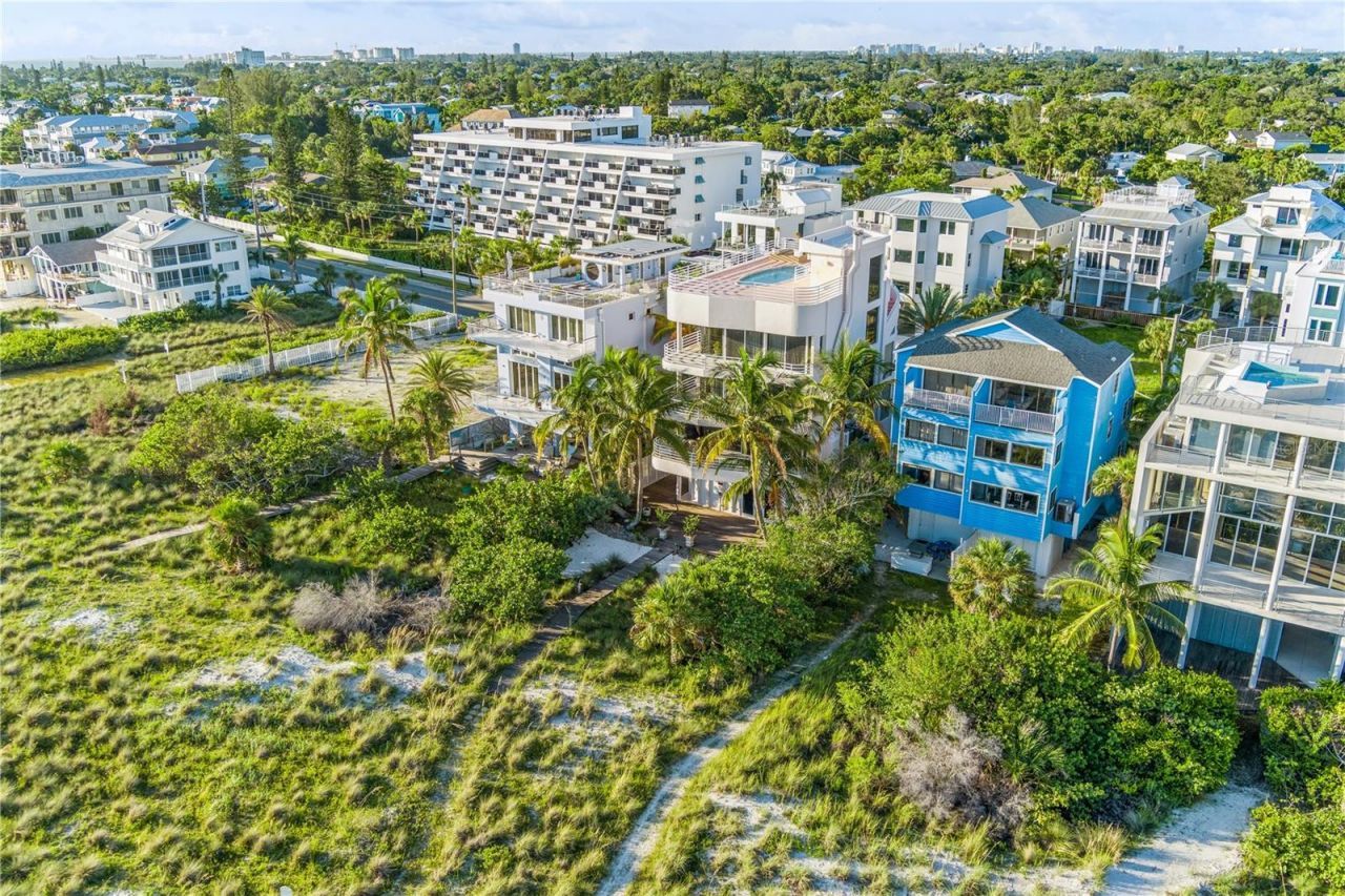 648 Beach Road, Sarasota, FL 34242 Photo
