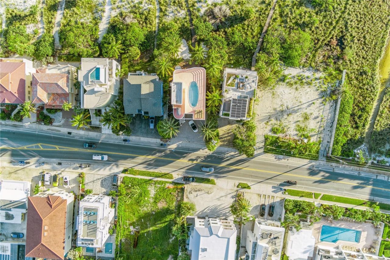 648 Beach Road, Sarasota, FL 34242 Photo