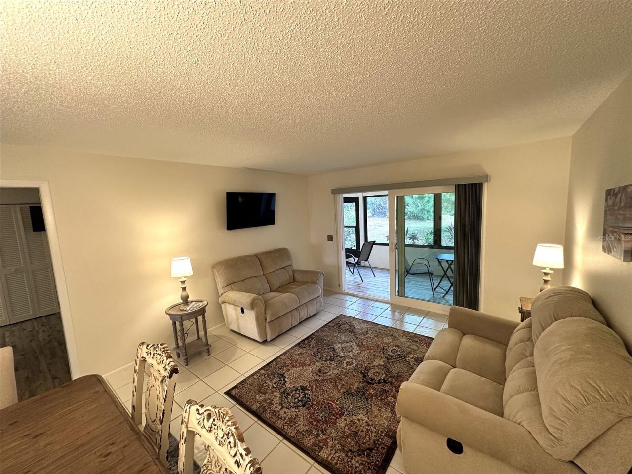 645 Woodlawn Drive, Bradenton, FL 34210 Photo