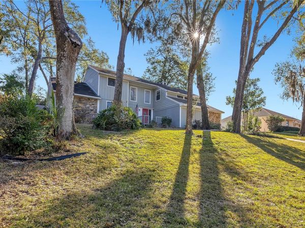 2108 DOGWOOD CIRCLE, MOUNT DORA, FL 32757