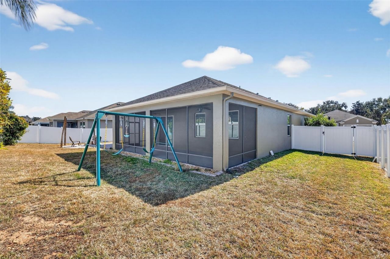 2451 Plumadore Drive, Grand Island, FL 32735 Photo