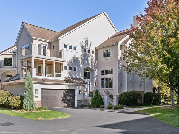 606 River Street, Minneapolis, MN 55401