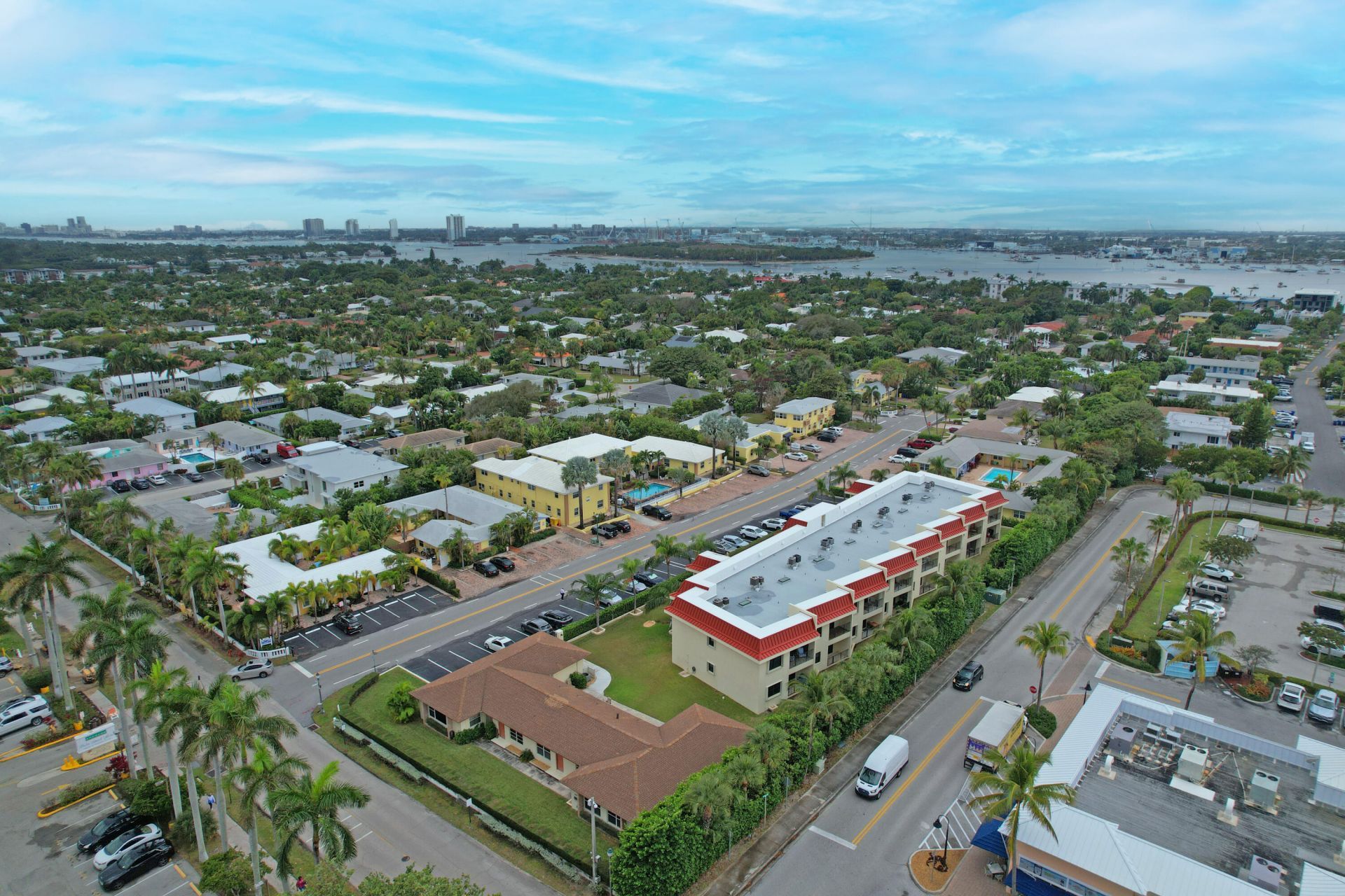 115 Bamboo Road, Unit 205, Palm Beach Shores, FL 33404 Photo