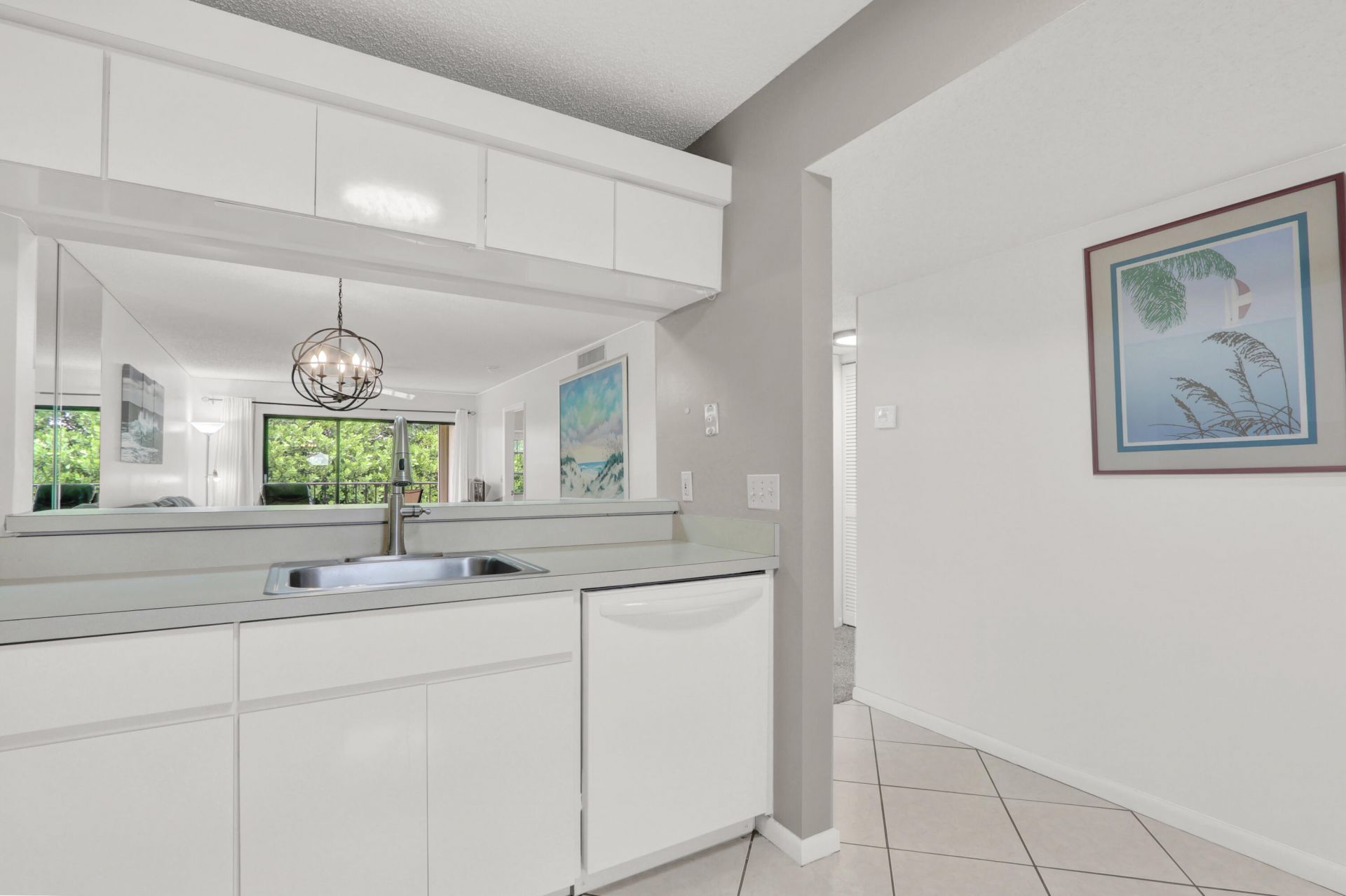 115 Bamboo Road, Unit 205, Palm Beach Shores, FL 33404 Photo