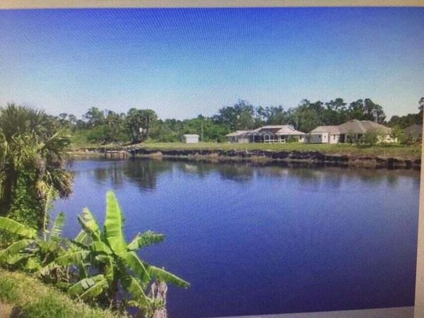 1807 SW Import Drive, Port St. Lucie, FL 34953