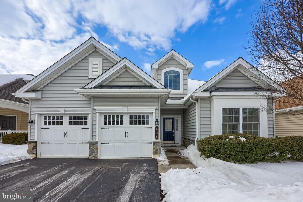 646 Baldwin Way, Mount Joy, PA 17552 Main Photo