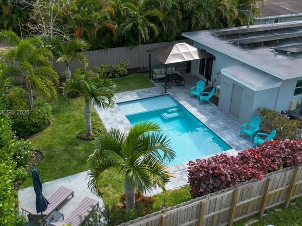 1324 NE 14th Ave, Fort Lauderdale, FL 33304