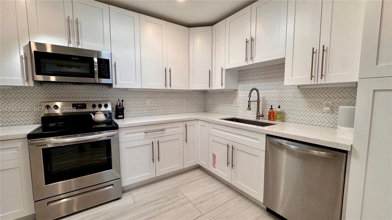 1324 NE 14th Ave, Fort Lauderdale, FL 33304 Photo