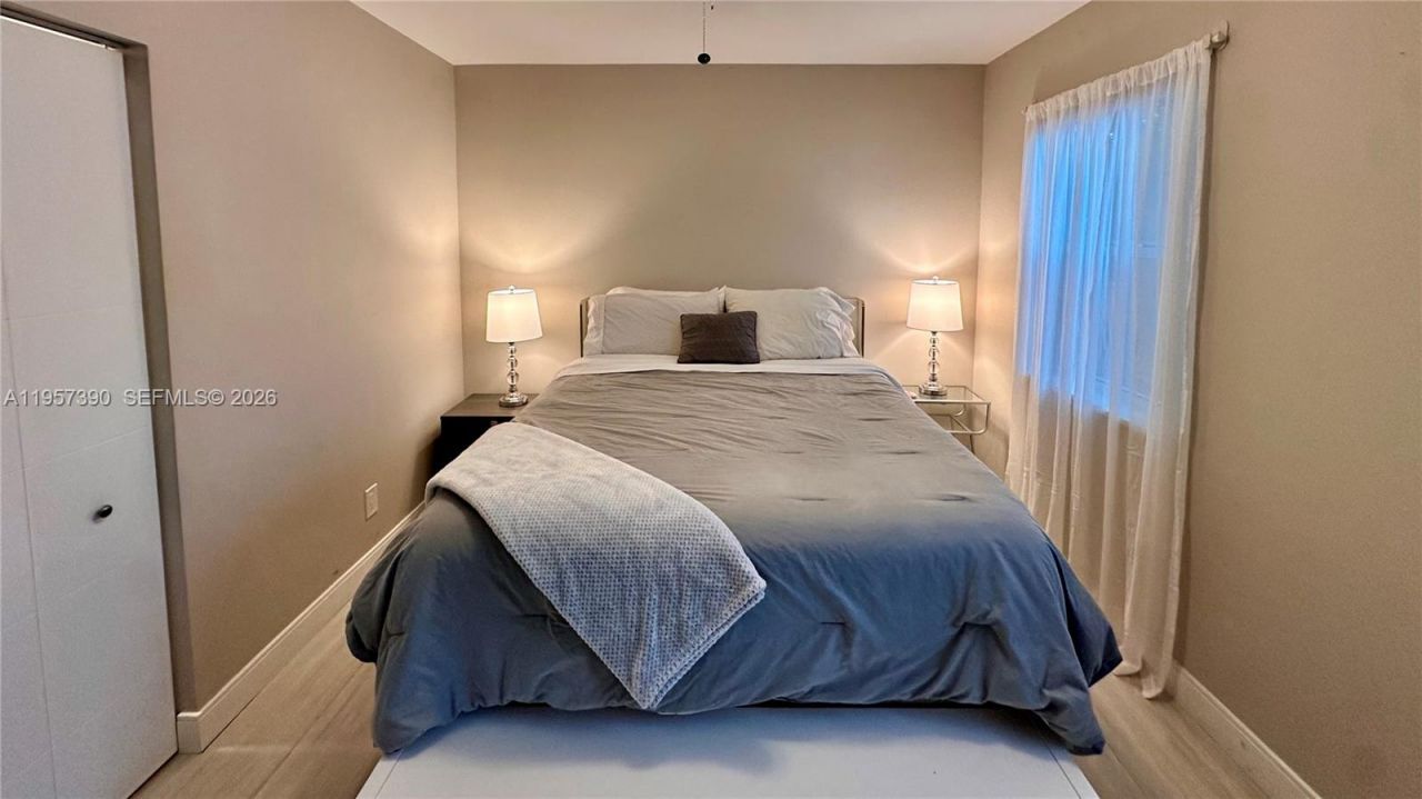 1324 NE 14th Ave, Fort Lauderdale, FL 33304 Photo