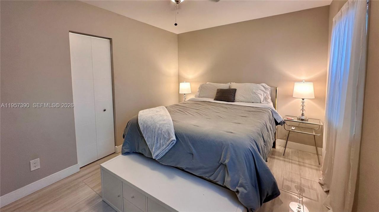 1324 NE 14th Ave, Fort Lauderdale, FL 33304 Photo