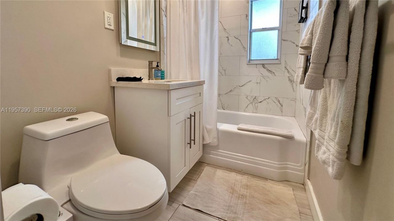 1324 NE 14th Ave, Fort Lauderdale, FL 33304 Photo