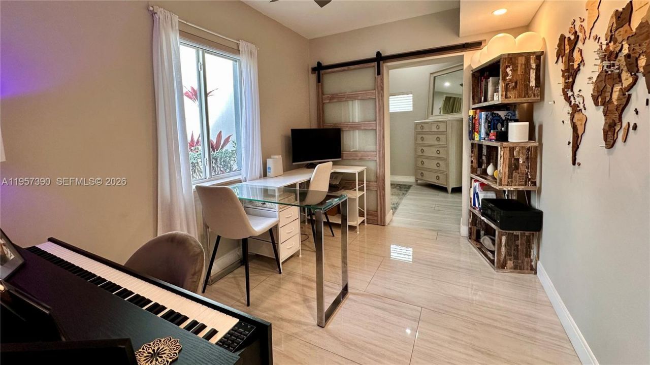 1324 NE 14th Ave, Fort Lauderdale, FL 33304 Photo