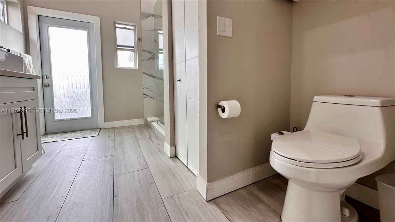 1324 NE 14th Ave, Fort Lauderdale, FL 33304 Photo