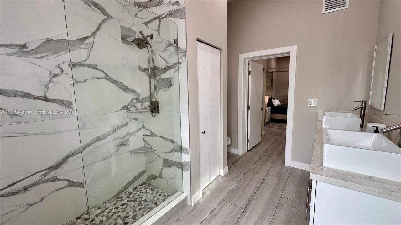 1324 NE 14th Ave, Fort Lauderdale, FL 33304 Photo