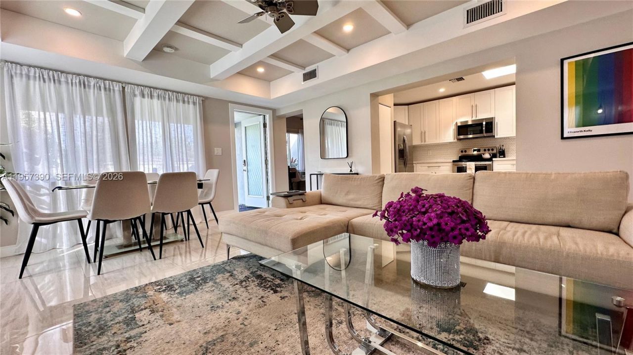 1324 NE 14th Ave, Fort Lauderdale, FL 33304 Photo