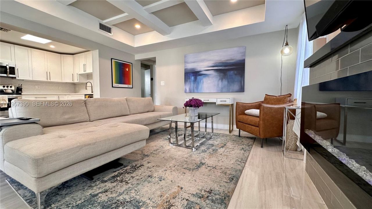 1324 NE 14th Ave, Fort Lauderdale, FL 33304 Photo