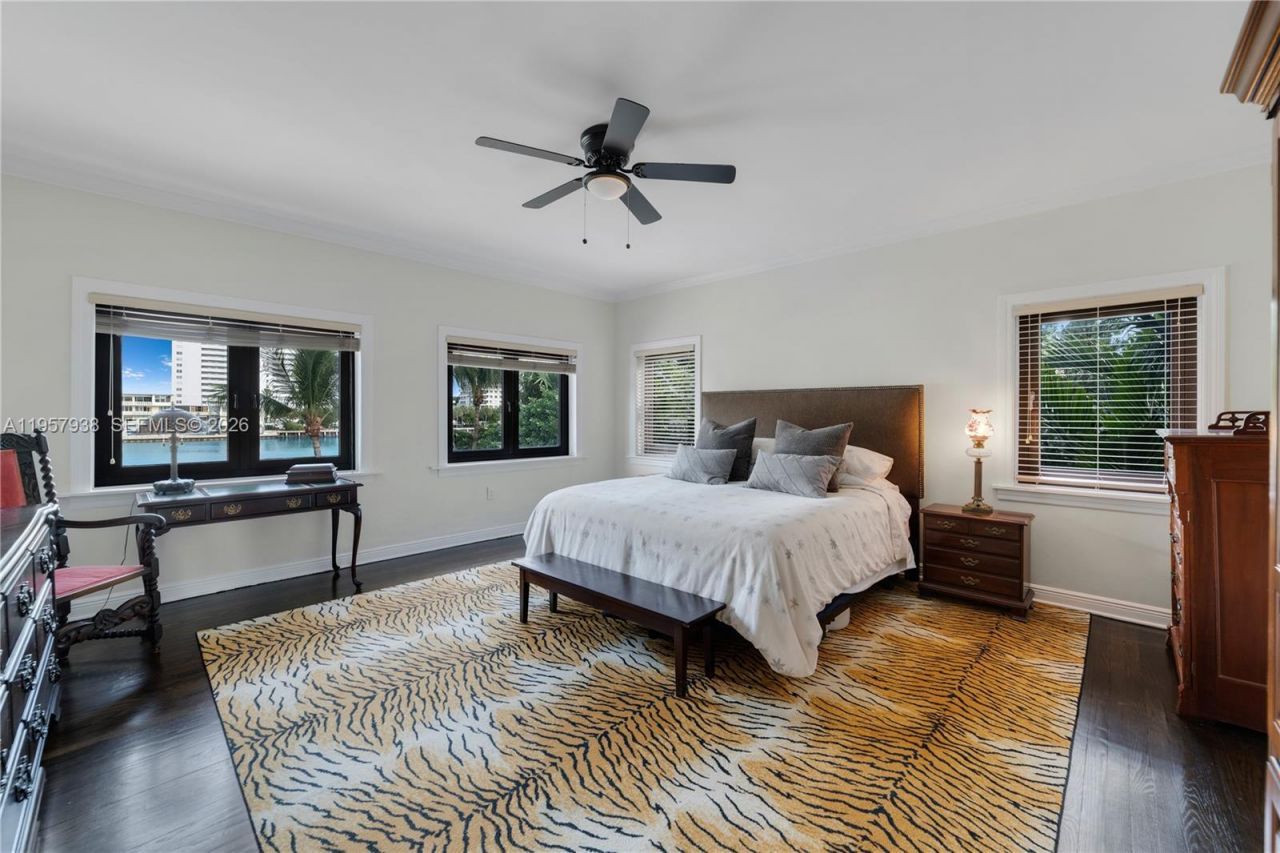 6491 Allison Rd , Miami Beach, FL 33141 Photo