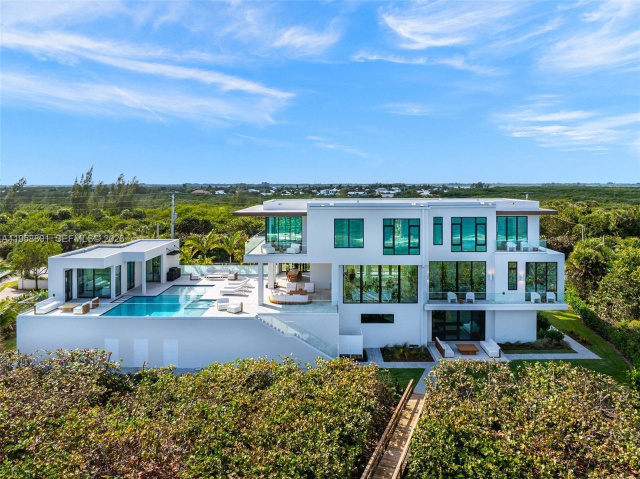 4610 N Highway A1a , Hutchinson Island, FL 34949 Photo