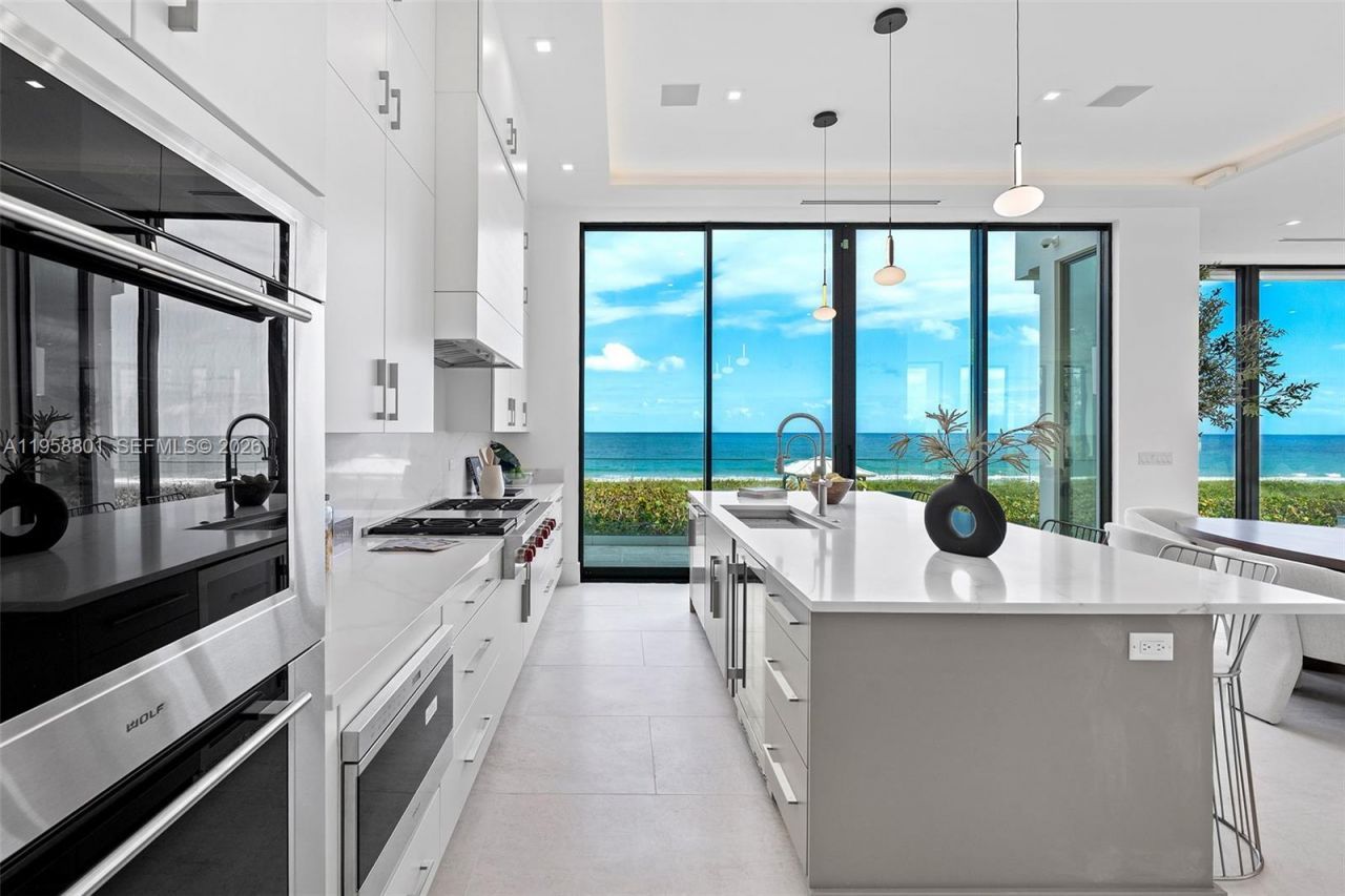 4610 N Highway A1a , Hutchinson Island, FL 34949 Photo