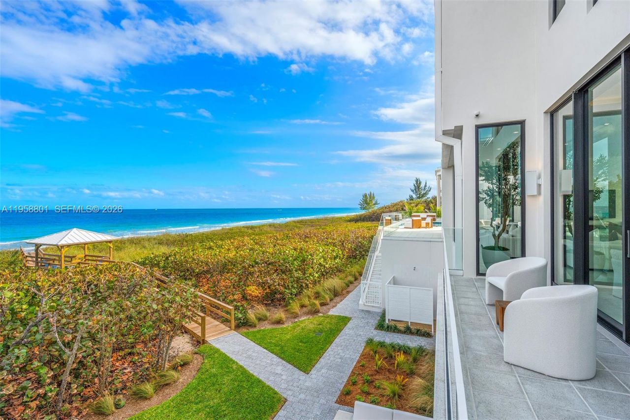 4610 N Highway A1a , Hutchinson Island, FL 34949 Photo