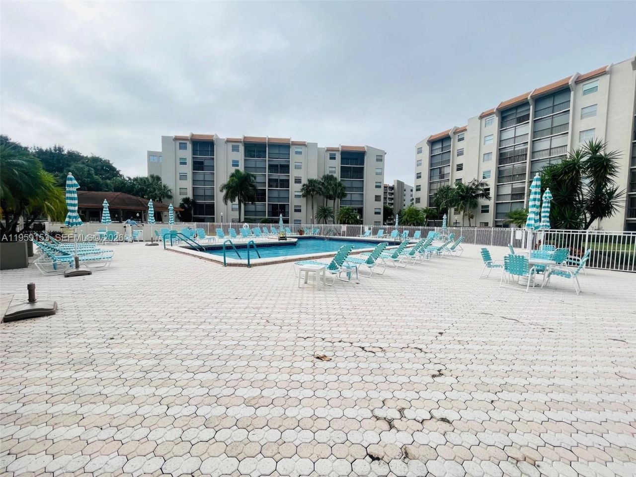 3940 Inverrary Blvd, Unit 808-A, Lauderhill, FL 33319 Photo