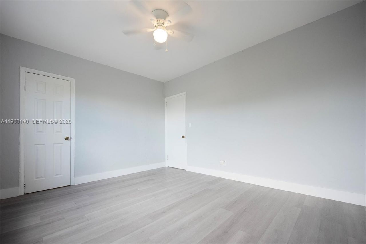 2383 Flamingo Dr, Unit 5, Miami Beach, FL 33140 Photo