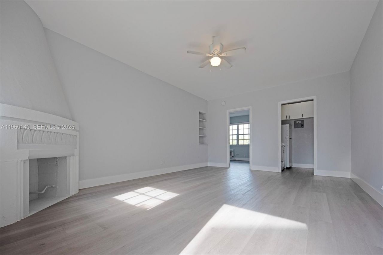 2383 Flamingo Dr, Unit 5, Miami Beach, FL 33140 Photo