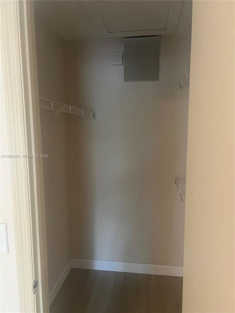 565 Vista Isles Dr, Unit 2024, Sunrise, FL 33325 Photo