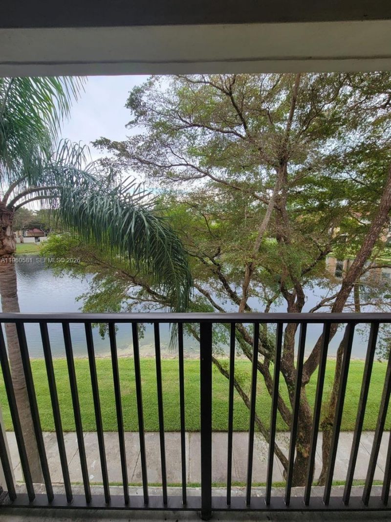 2051 Renaissance Blvd, Unit 304, Miramar, FL 33025 Photo