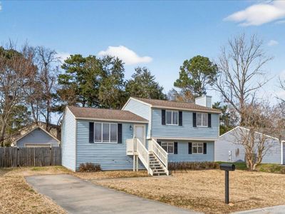 4950 Amberwood Lane, North Charleston, SC 29418