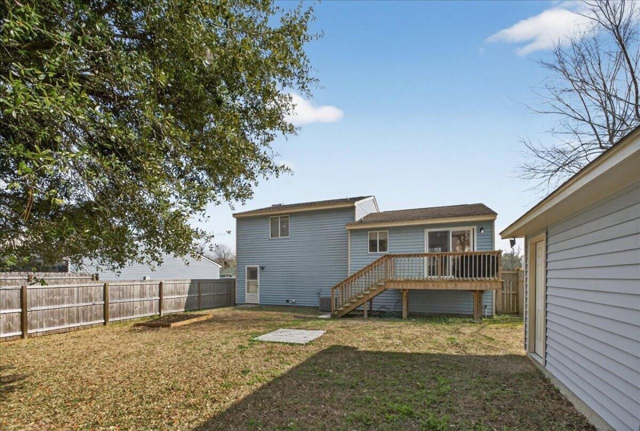 4950 Amberwood Lane Photo 30