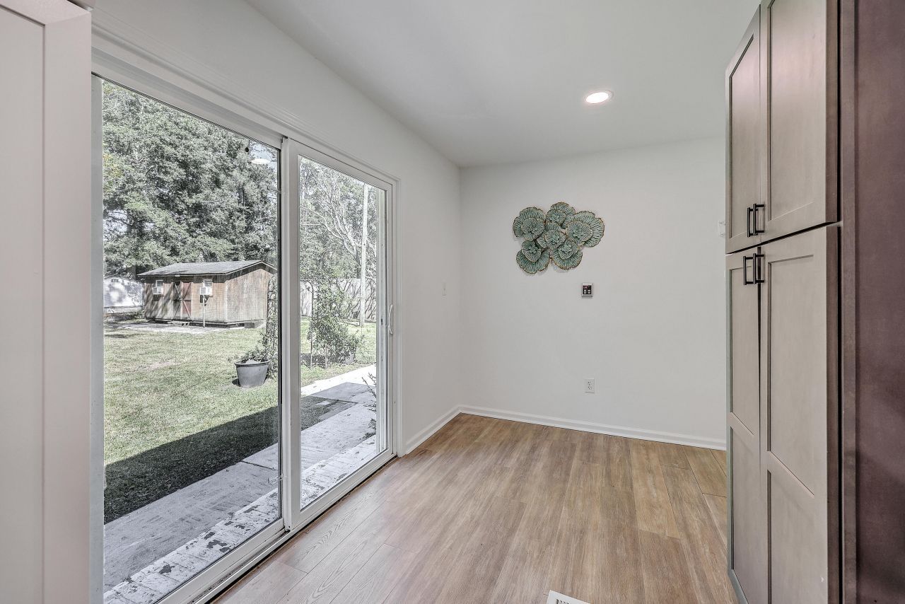 702 N Palmetto Street Photo 24