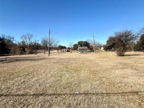 221 Williams St , Marlin, TX 76661