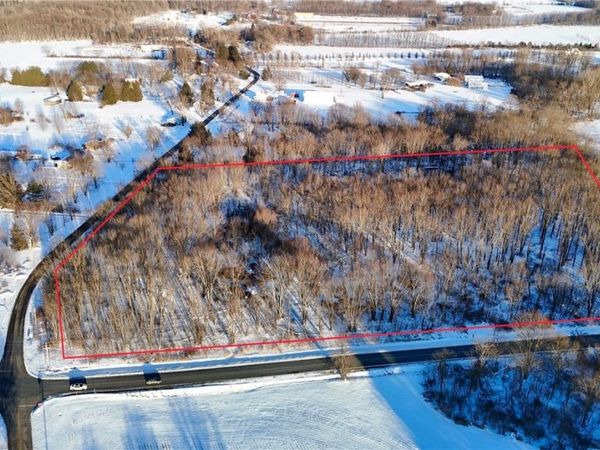 37 Buffham Road, Seville, OH 44273