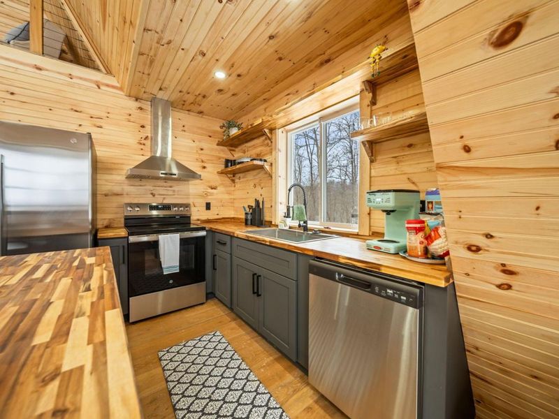 57488 Walnut Grove Road, McArthur, OH 45651 Photo 9