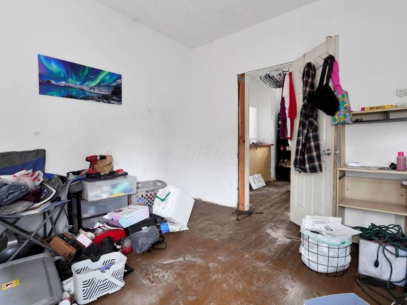 558 Maplewood Avenue, Columbus, OH 43213 Photo 13