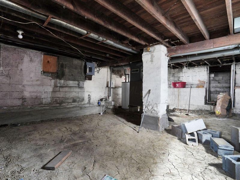 558 Maplewood Avenue, Columbus, OH 43213 Photo 26