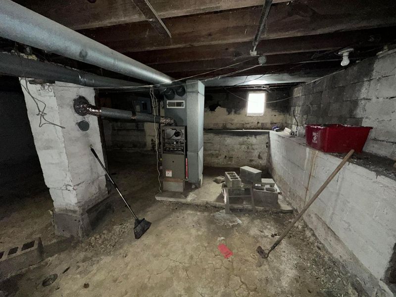 558 Maplewood Avenue, Columbus, OH 43213 Photo 29