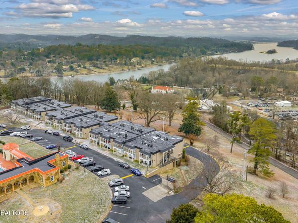 5709 Lyons View Pike, Knoxville, TN 37919