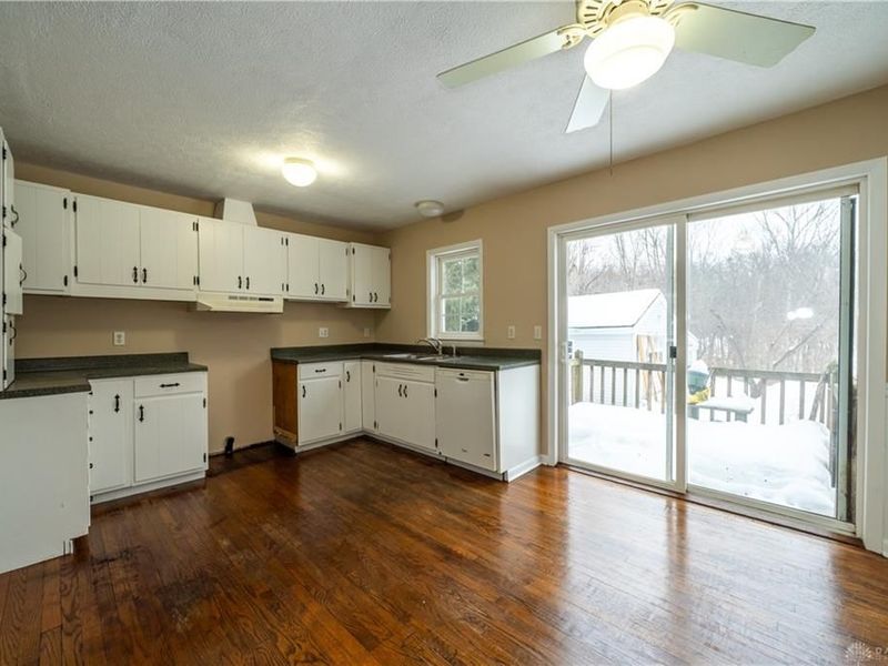8030 Thomas Road, Middletown, OH 45042 Photo 10