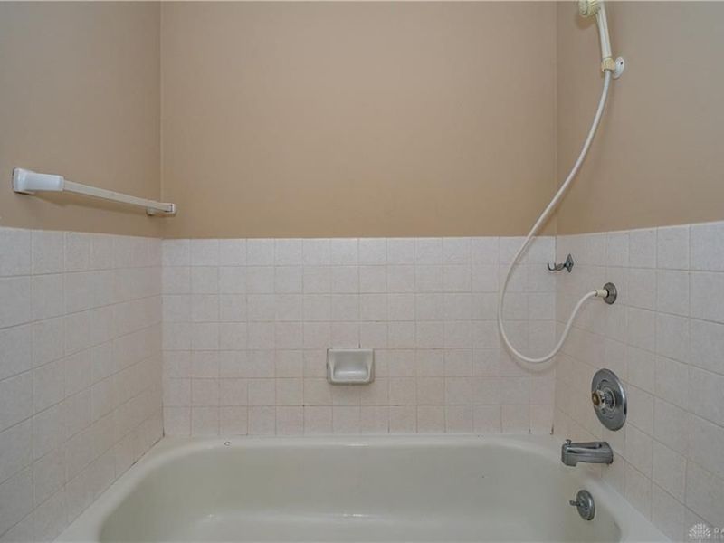 8030 Thomas Road, Middletown, OH 45042 Photo 29