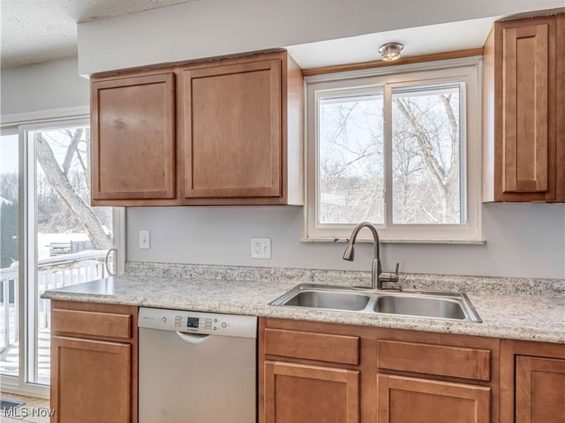 3795 N Sunnyfield Drive, Copley, OH 44321 Photo 6